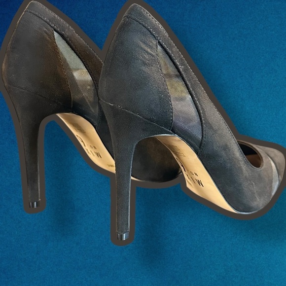 NWOT Mix No. 6 ‘Dahlen’ Black Mesh Cutout Pointed Toe Vegan Suede Pumps Size 10 - Picture 7 of 15